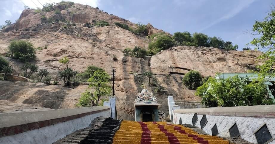 tiruchengode arthanareeswarar temple steps