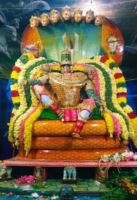 thiruindalur parimala ranganathar temple amman statue